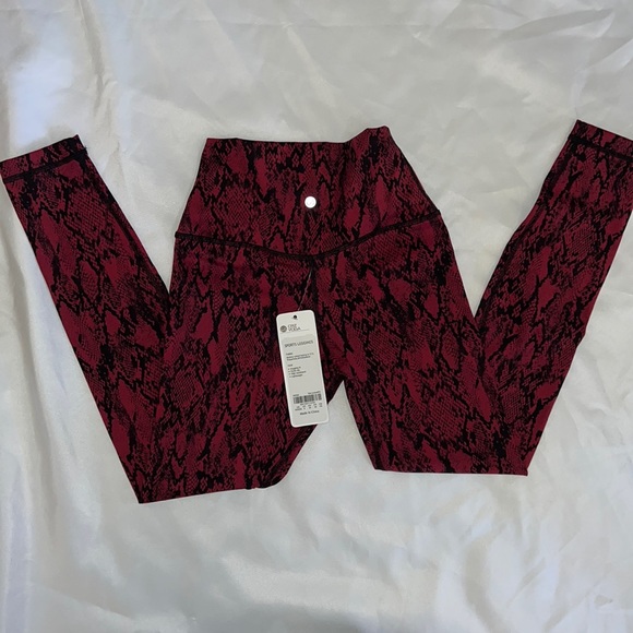CRZ YOGA leggings, size XXS, new with tags! - Picture 4 of 9